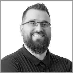 Website Headshot - Daniel